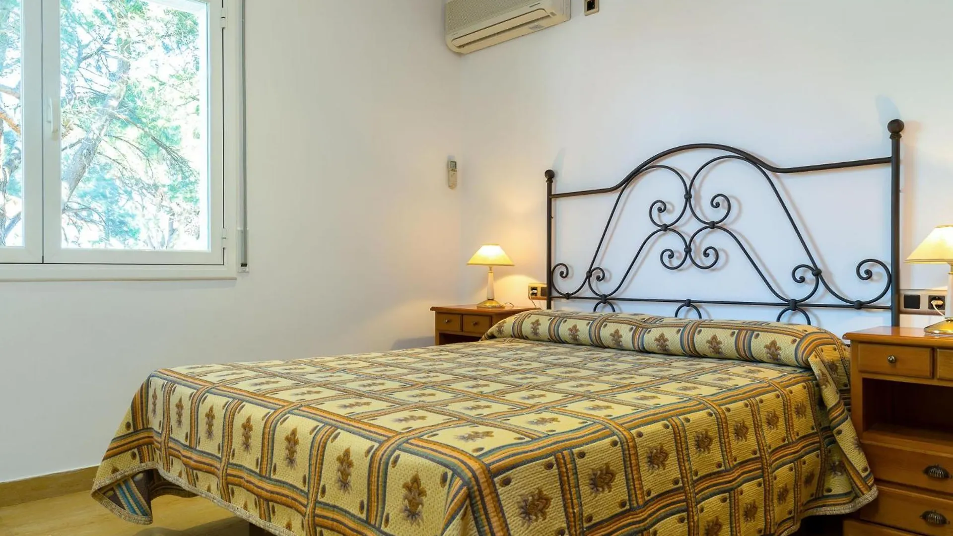 Apartmán La Mora II - 4 - Gran Apartamento Con Jardin. Vistas La Mar Y Piscina Privada. - Es-228-57 El Port De La Selva